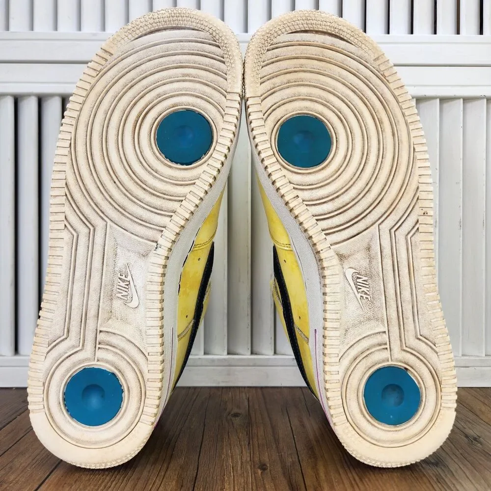 Nike Air Force 1 Peace Love & Basketball Sneakers Mens Sz 9.5 Yellow DC1416-700